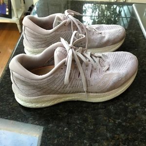 Saucony Liberty Running shoes